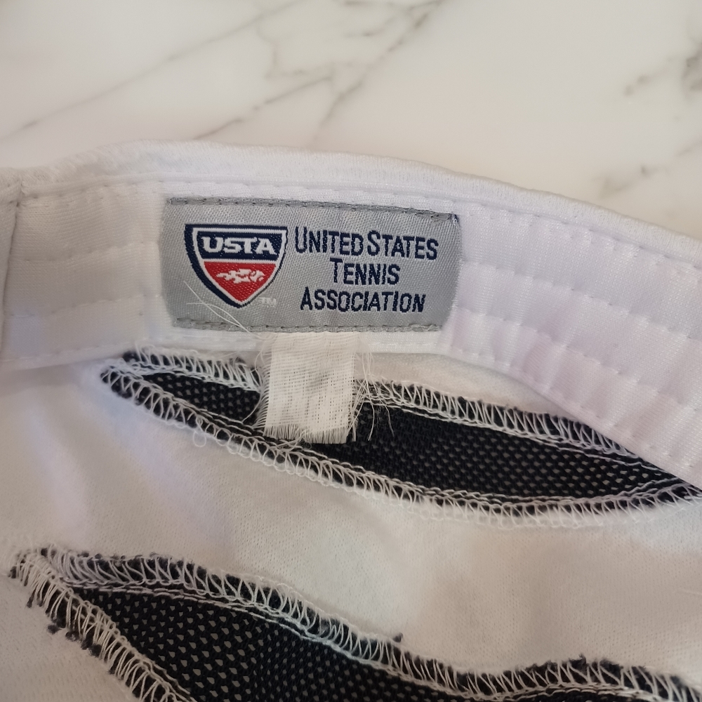 White Performance Baseball Cap - Picture 4 of 16